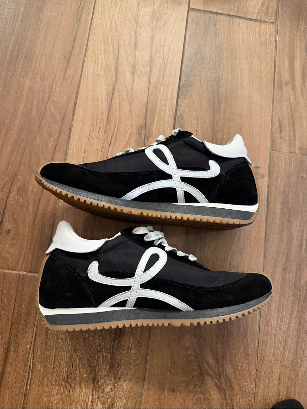 Loewe Black and White Runner Sneakers - Picture 2 of 8